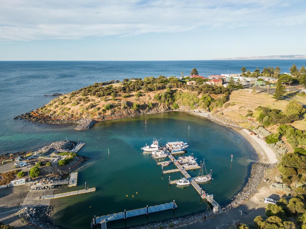 Kangaroo Island Seafront Hotel Penneshaw Exterior photo